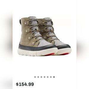 Sorel women's explorer Joan waterproof boots size 6.5